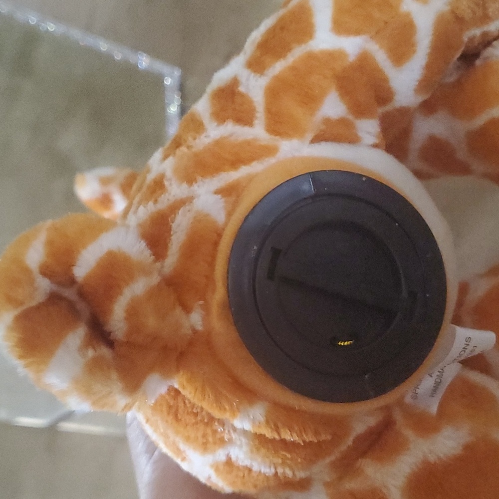 Giraffe Bank - Picture 4 of 4